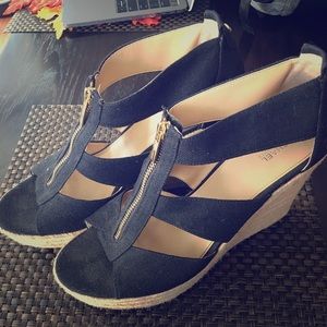 Michael Kors- Black and Tan Wedge